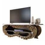 میز تلویزیون چوبی سلطنتی 160 سانتی‌متر بدون کشو طلایی نقره ای جزئیات منبت طلایی میز تلویزیون روشا (نمای نزدیک)